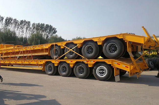 Low Bed Trailer Transporter Dubai